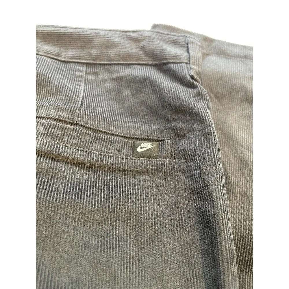 Nike Club Men's Corduroy Chino Pants Size 32X34 NWT $95